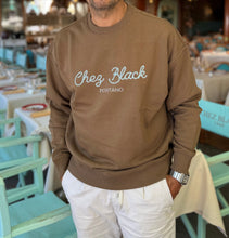 Load image into Gallery viewer, Sweater unisex in chocolate brown
